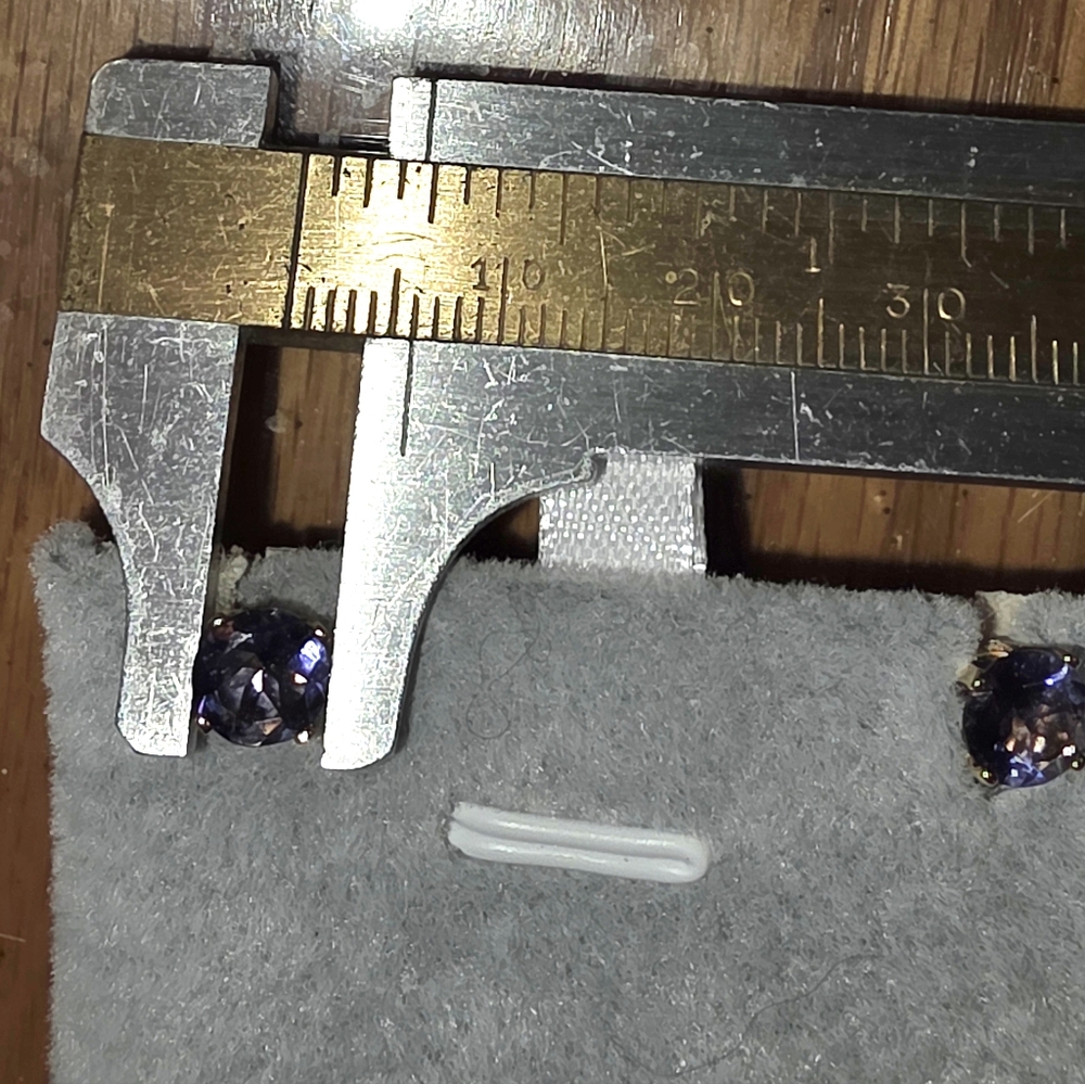 14K Gold Genuine Tanzanite Stud Earrings – Round Cut – Approx. 5mm - Picture 3 of 3